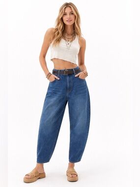 LOFT Barrel Jeans High Rise Tapered Denim Sz 8 Y2K Quiet Luxury Chic